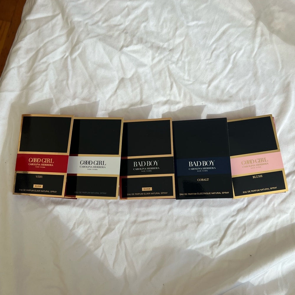 NEW Carolina Herrera Sample Set of 5